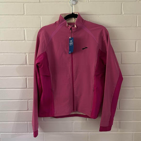 ⬇️ NWT Brooks Fusion Hybrid Jacket - Women's in Frosted Mauve Pink Size L - Picture 3 of 9